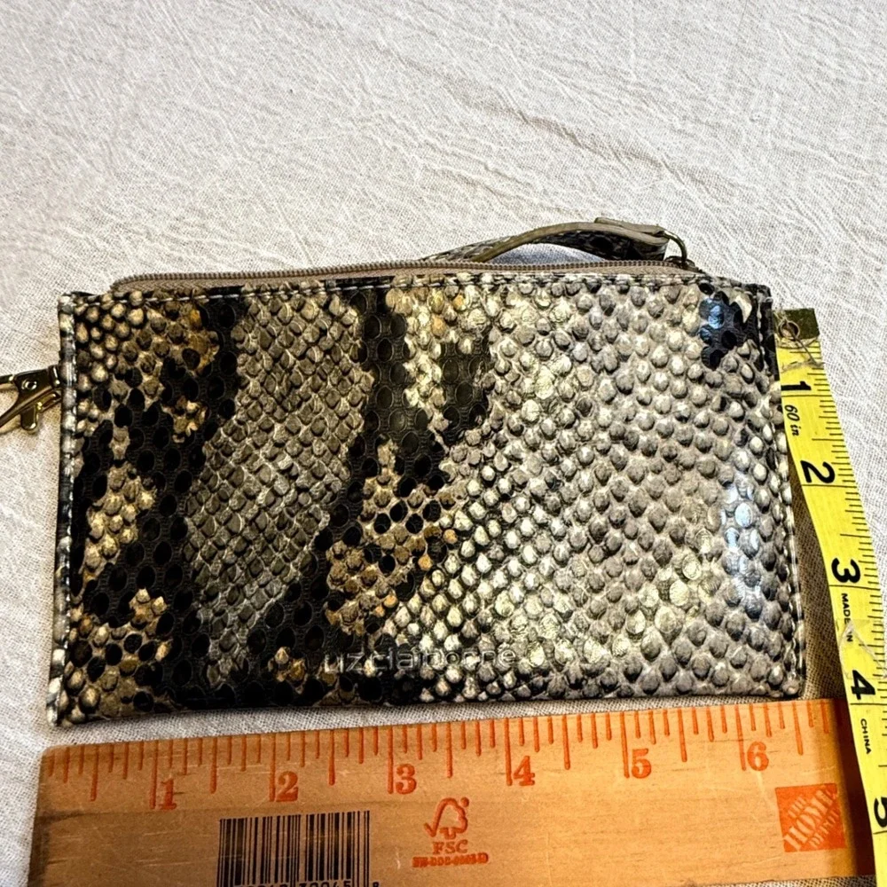 Liz Claiborne Snakeskin Print Wristlet Pouch Clutch Bag Gold Tone‎ Hardware